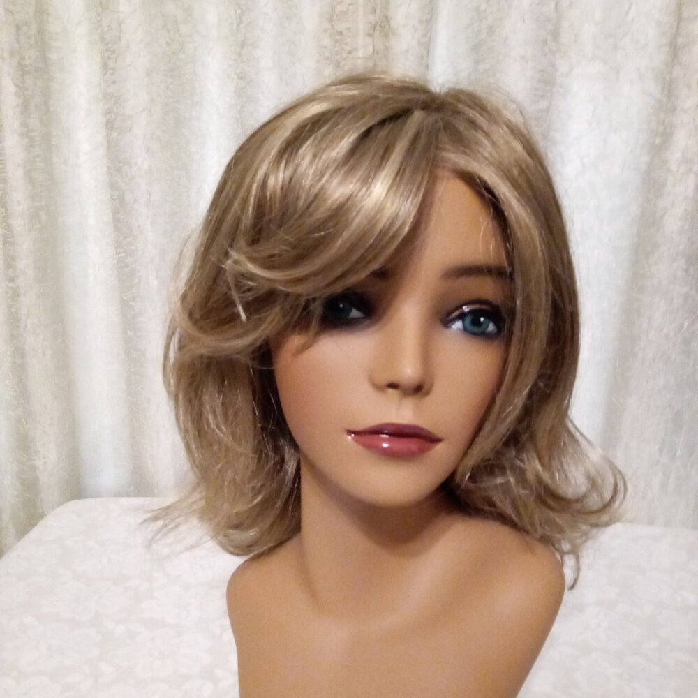 Gabor  Bouncy Beauty - Buttered Toast - Lace Front Left Mono Part  Bangs -Wig #2
